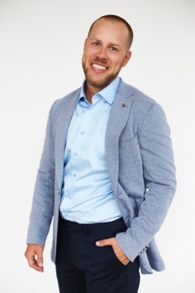 Den Unglin, founder of Solo Broker OS